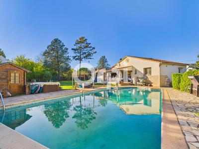 Maison - 94 m² - 4 pièces