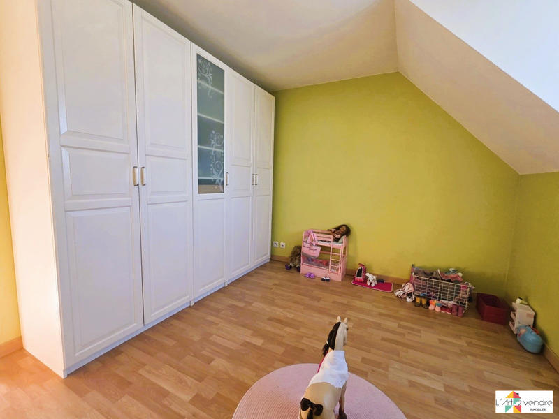 Maison - 171 m² - 7 pièces