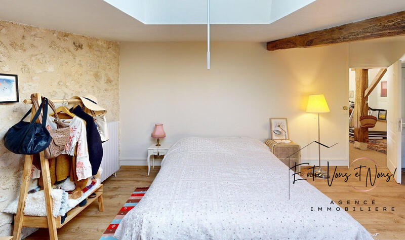 Maison ancienne - 288 m² - 9 pièces