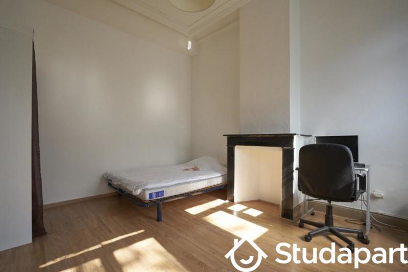 Chambre - 18 m² - 1 pièce