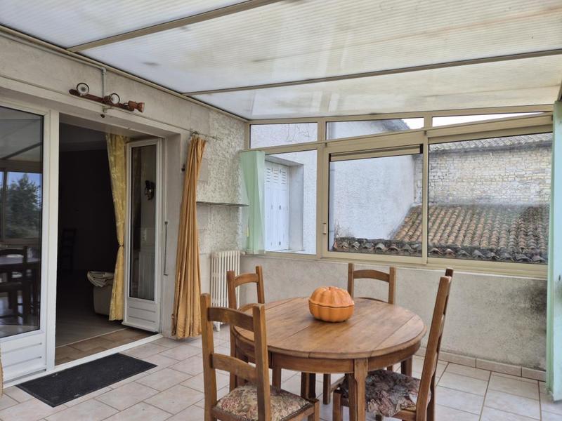 Maison - 195 m² - 6 pièces