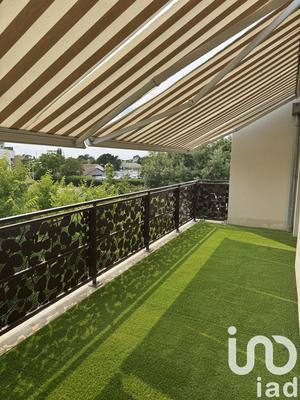 Appartement - 90 m² - 4 pièces