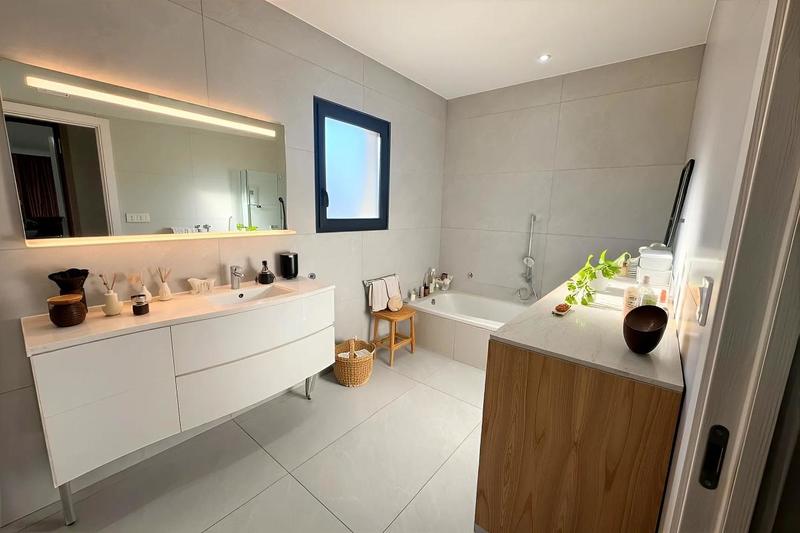 Villa - 108 m² - 4 pièces