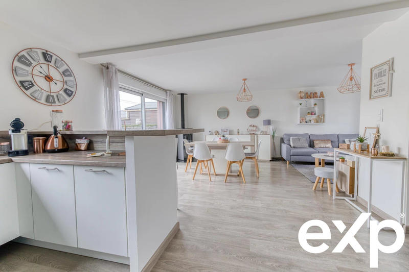 Maison - 85 m² - 5 pièces