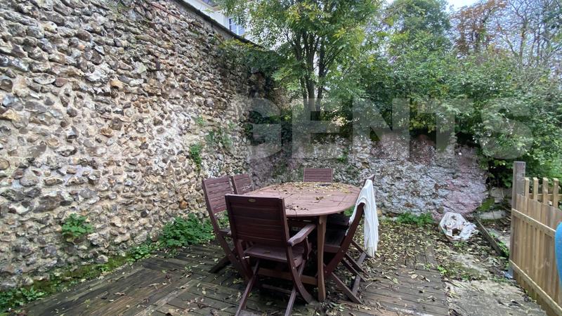 Maison de ville - 140 m² - 7 pièces