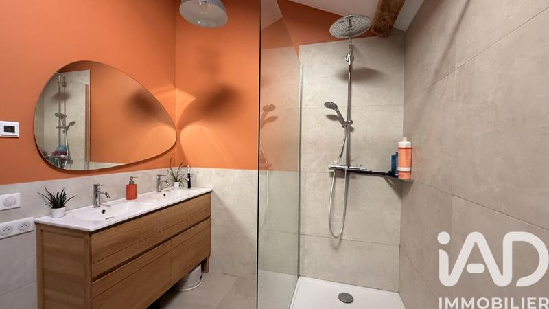 Maison - 215 m² - 6 pièces