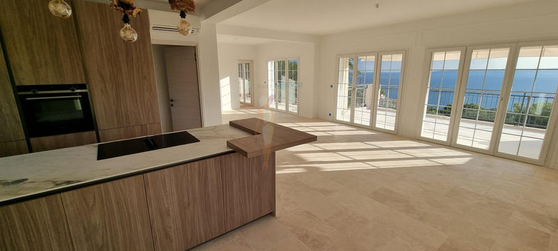 Villa - 150 m² - 5 pièces