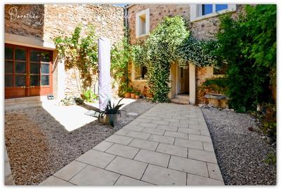 Maison en pierre - 166 m² - 5 pièces