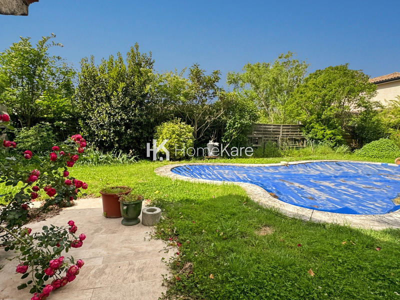 Maison - 200 m² - 6 pièces