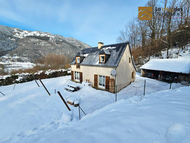 Maison - 140 m² - 6 pièces