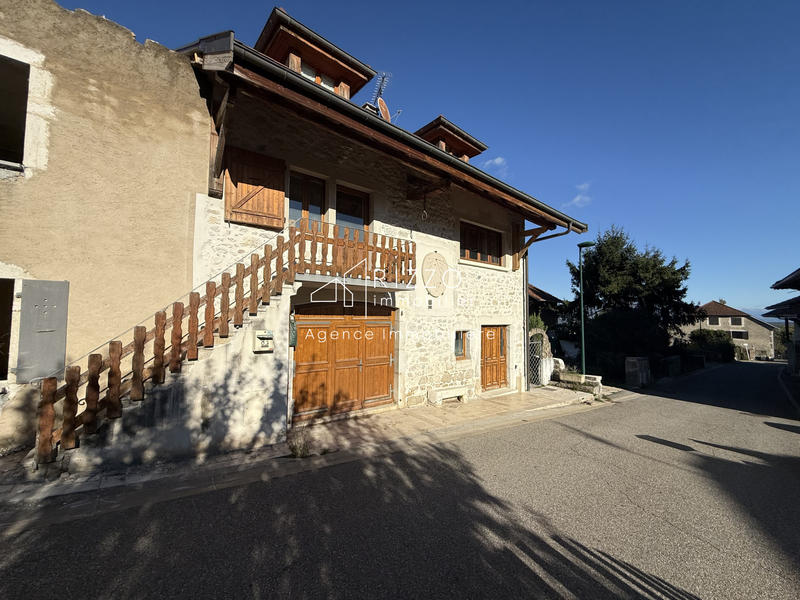 Maison - 166 m² - 7 pièces