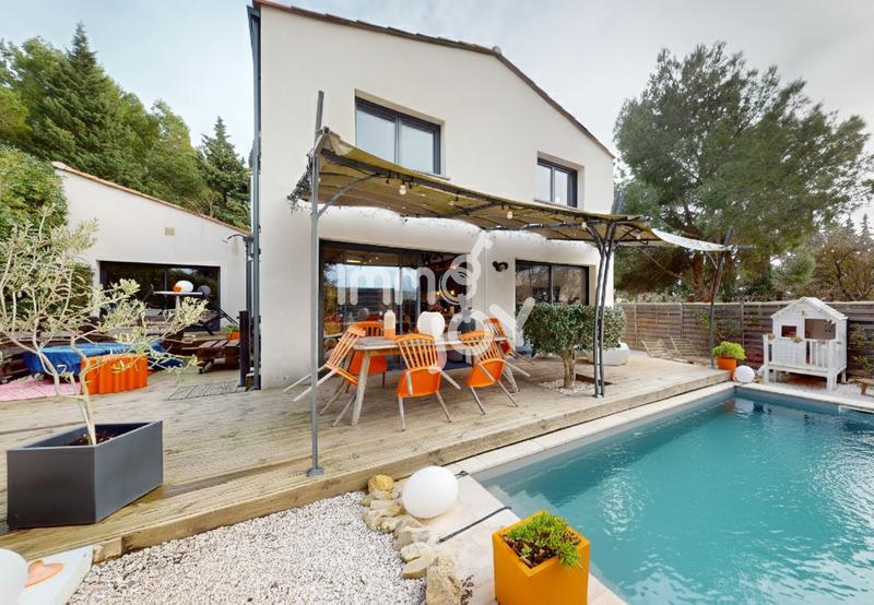 Maison - 152 m² - 6 pièces