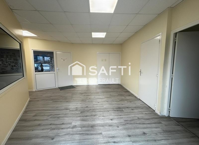 Local commercial - 908 m² - 6 pièces