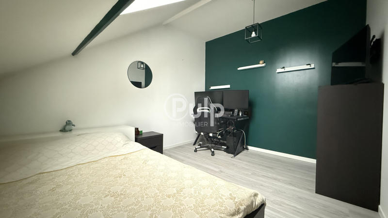 Maison - 197 m² - 10 pièces