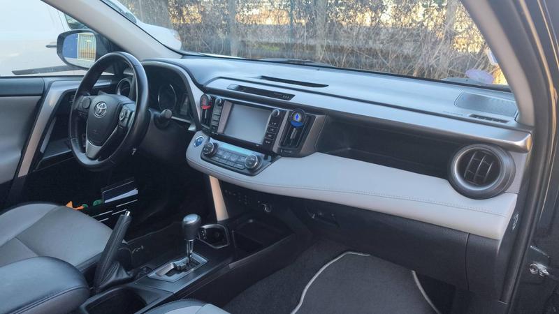 Toyota Rav4 2 2.5 VVTi 197 Hybrid 2wd E-Cvt Lounge