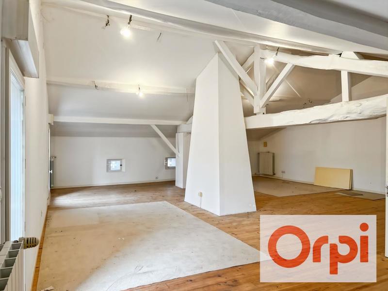 Maison de ville - 160 m² - 4 pièces