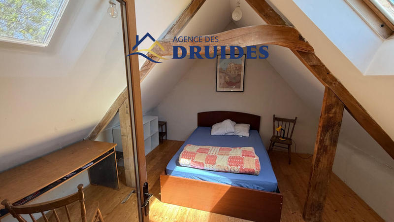 Maison - 93 m² - 5 pièces