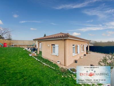 Maison - 90 m² - 3 pièces