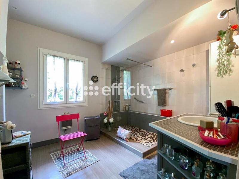 Maison - 160 m² - 6 pièces