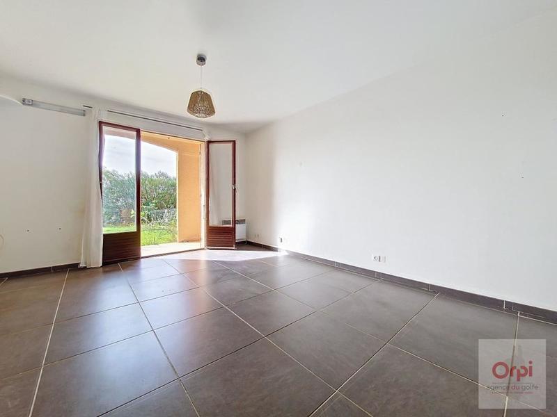 Studio - 26 m² - 1 pièce