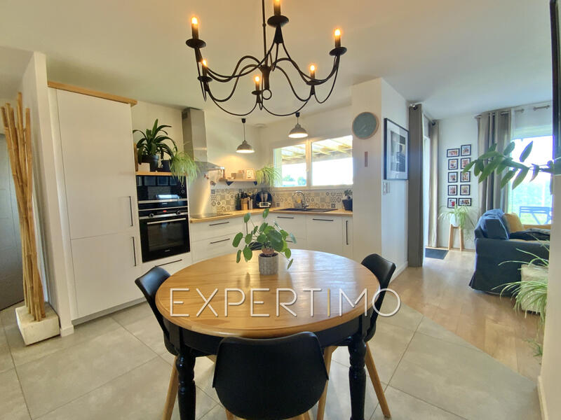 Maison - 79 m² - 4 pièces