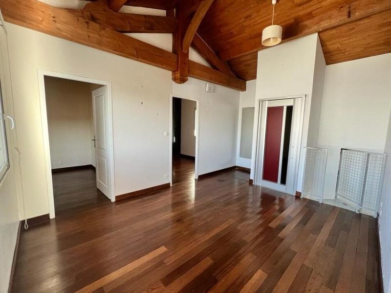 Maison - 132 m² - 5 pièces