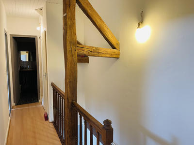 Appartement - 84 m² - 4 pièces