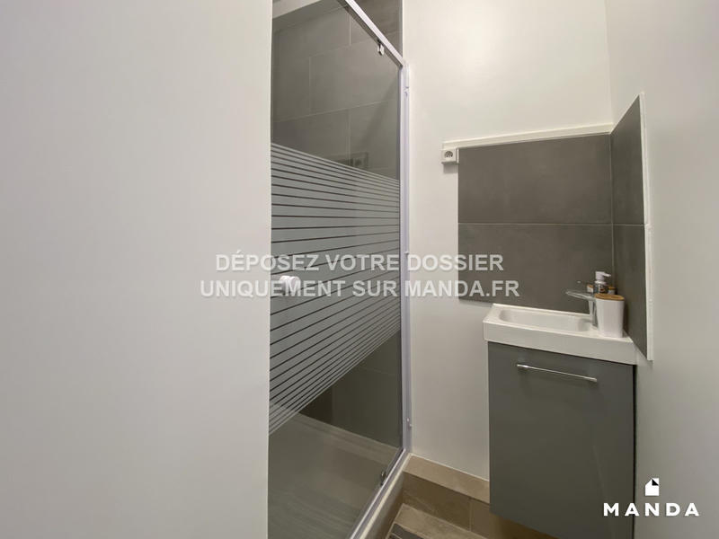 Chambre - 10 m² - 4 pièces