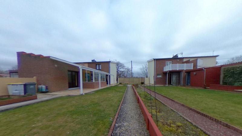 Propriété - 134 m² - 6 pièces