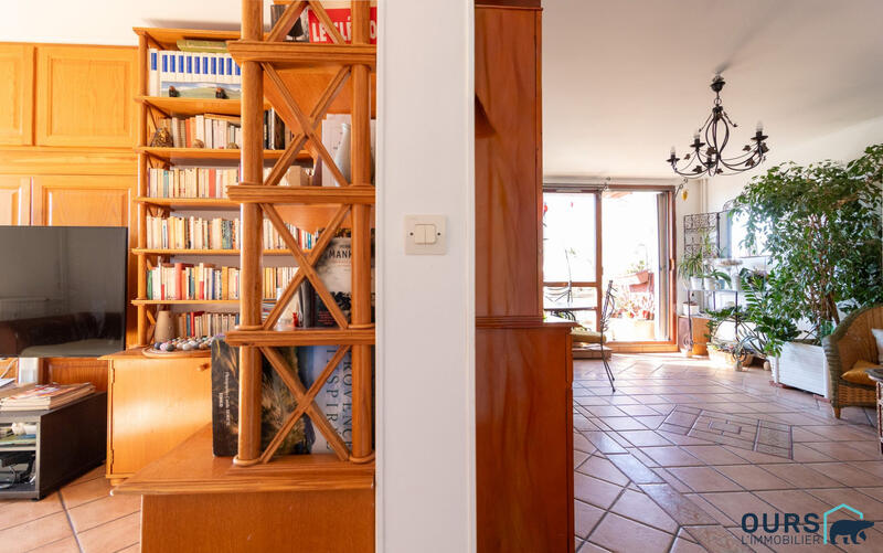 Appartement - 88 m² - 5 pièces