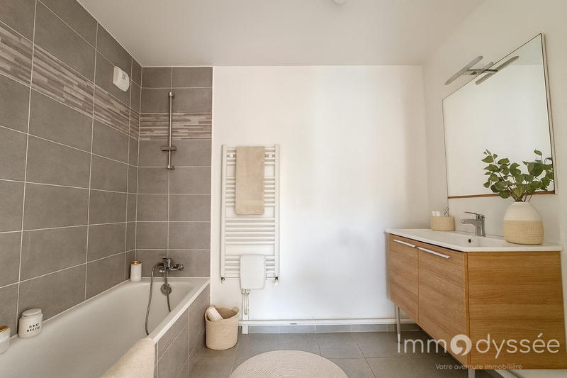 Appartement - 71 m² - 4 pièces