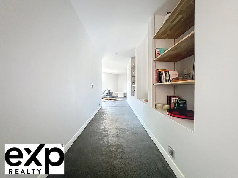 Loft - 494 m² - 10 pièces