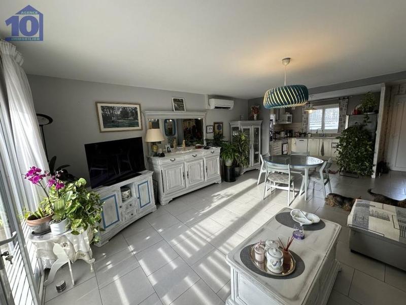 Maison - 86 m² - 4 pièces