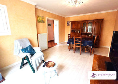 Maison - 85 m² - 4 pièces