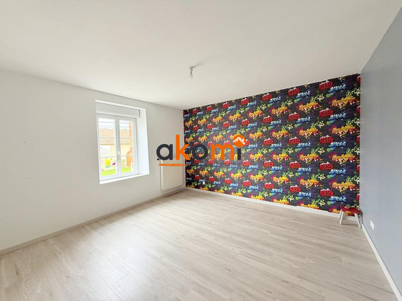 Maison - 230 m² - 7 pièces