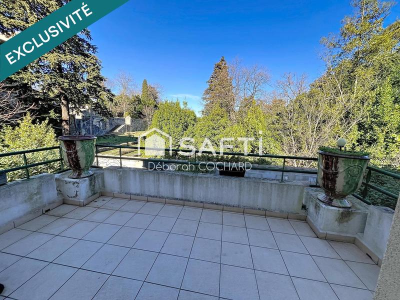 Appartement - 93 m² - 4 pièces