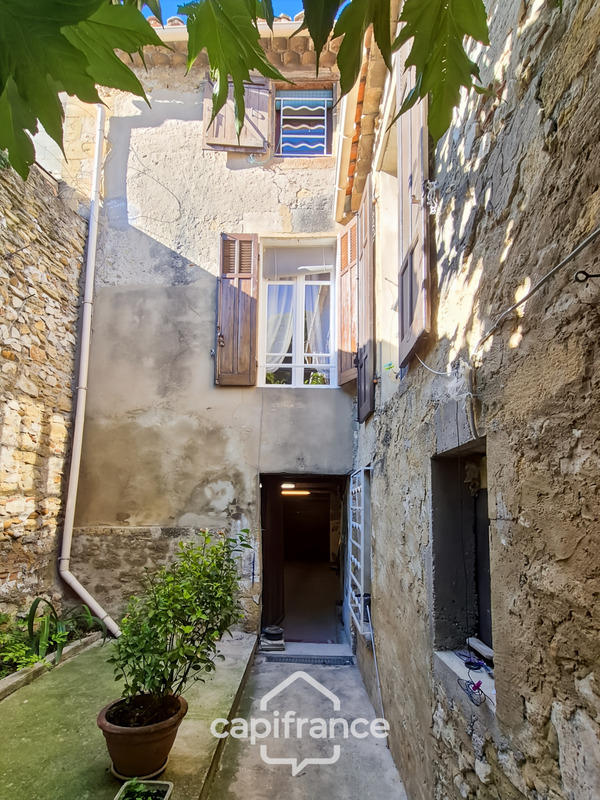 Maison de village - 100 m² - 4 pièces