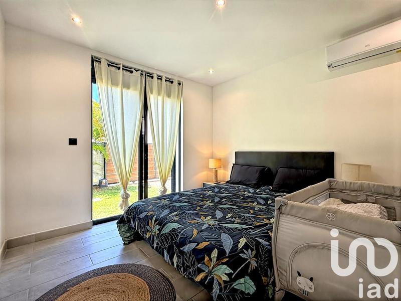 Maison - 98 m² - 5 pièces