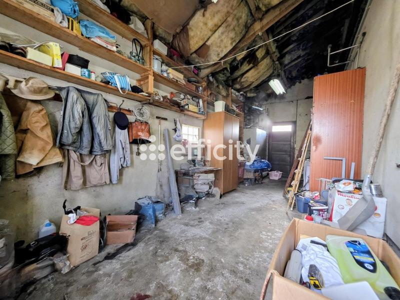 Maison - 96 m² - 5 pièces