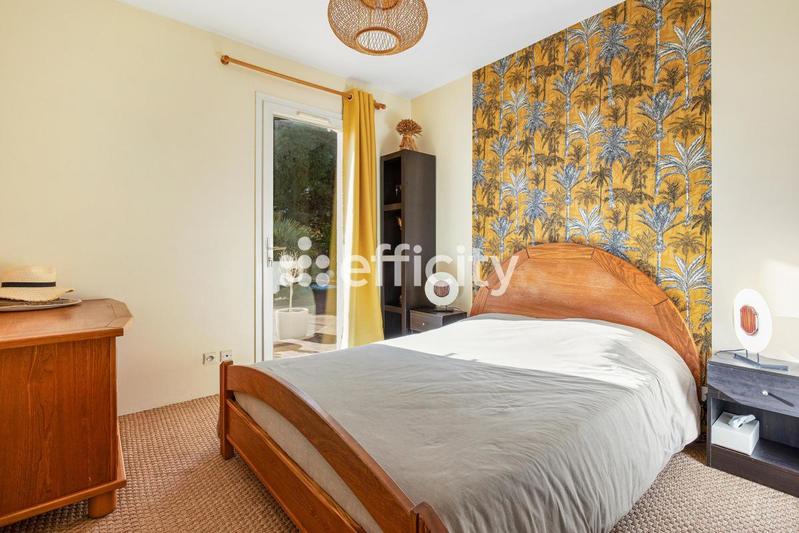 Maison - 160 m² - 8 pièces