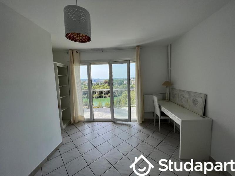 Chambre - 27 m² - 1 pièce