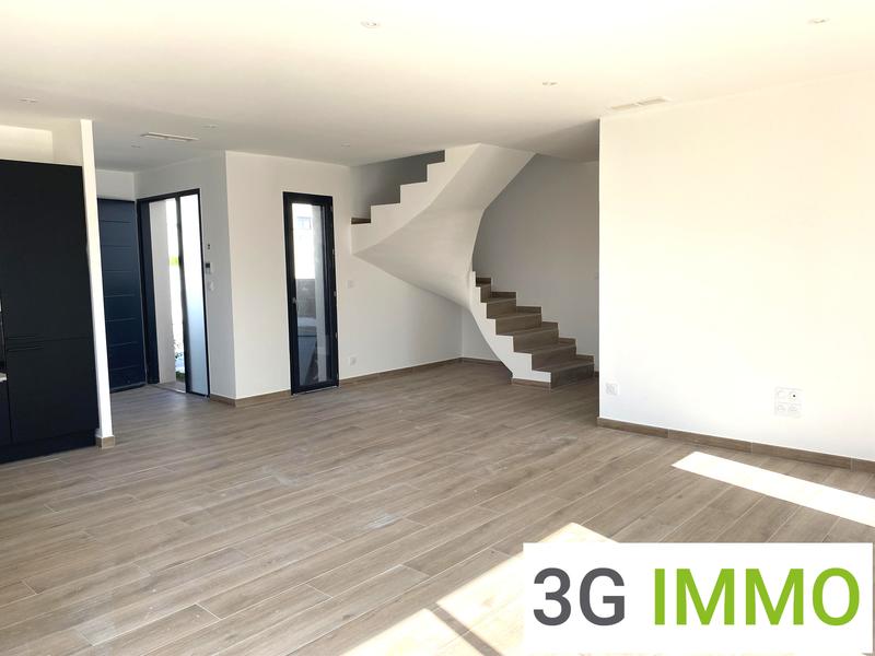 Maison - 105 m² - 5 pièces