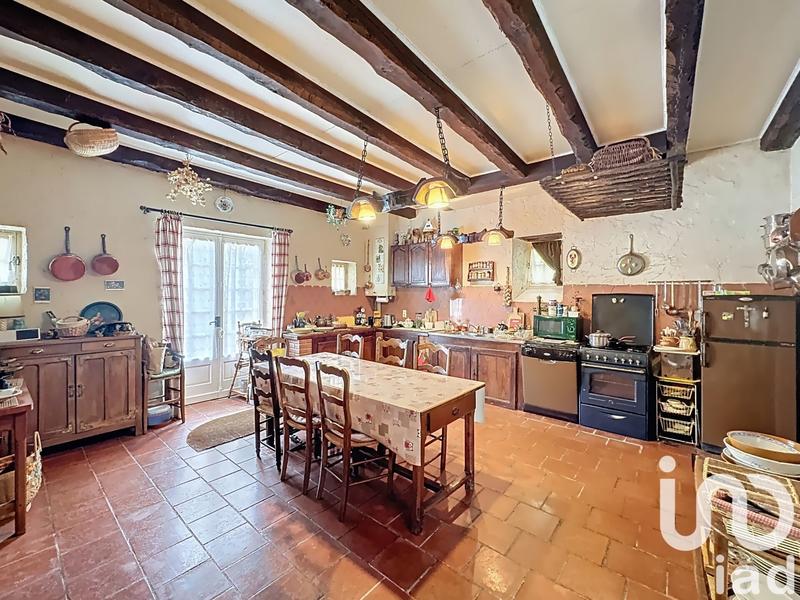 Maison - 229 m² - 8 pièces