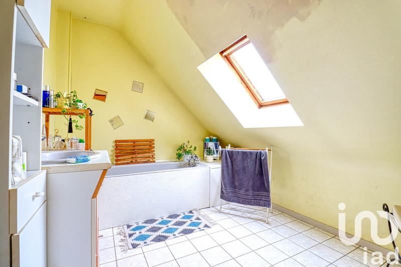 Maison - 140 m² - 6 pièces