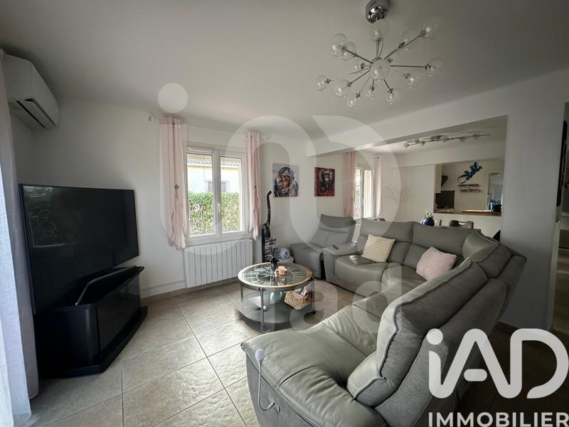 Maison - 95 m² - 5 pièces