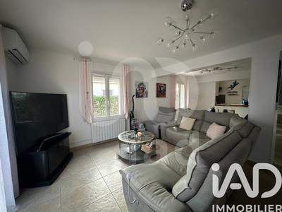 Maison - 95 m² - 5 pièces