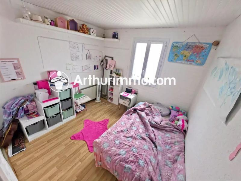 Appartement - 82 m² - 4 pièces