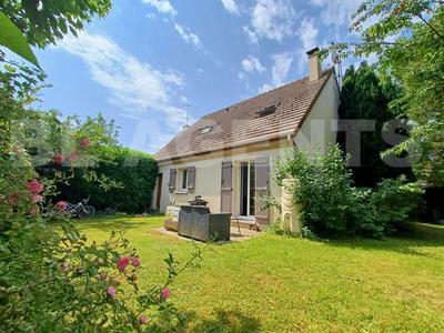 Maison - 96 m² - 4 pièces