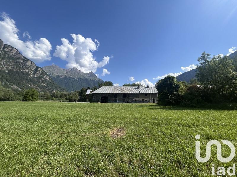 Maison - 300 m² - 9 pièces