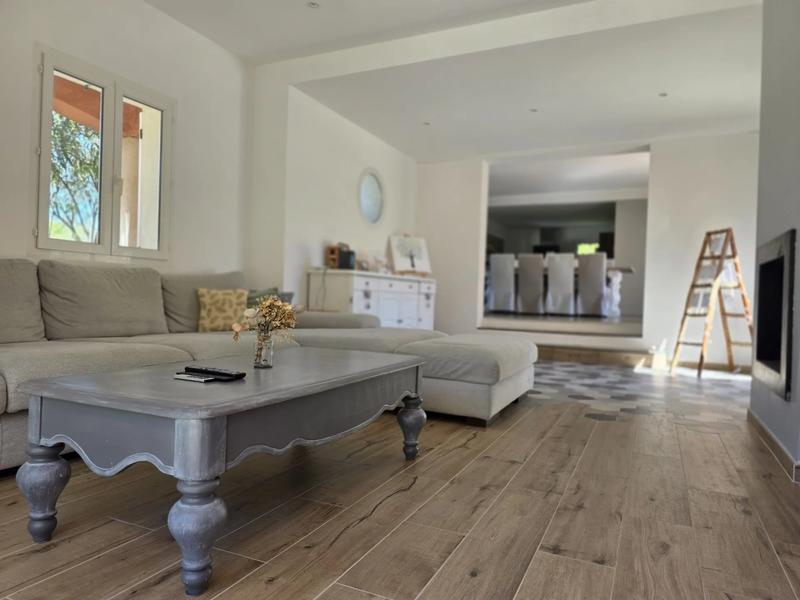 Villa - 166 m² - 5 pièces